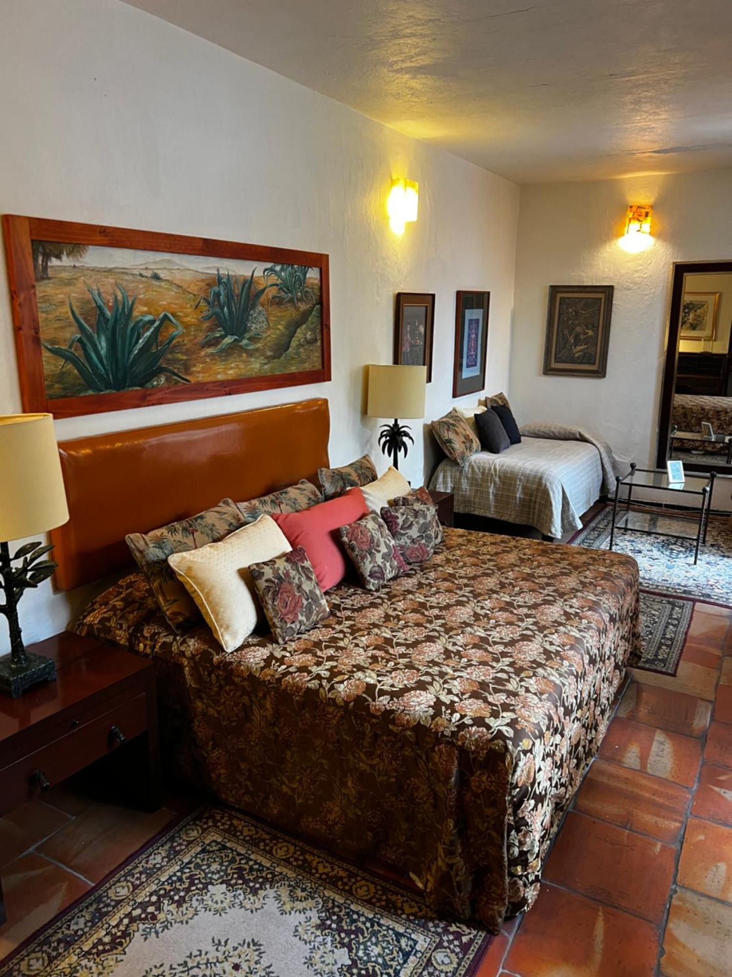 Готель Casa Tlaquepaque Екстер'єр фото