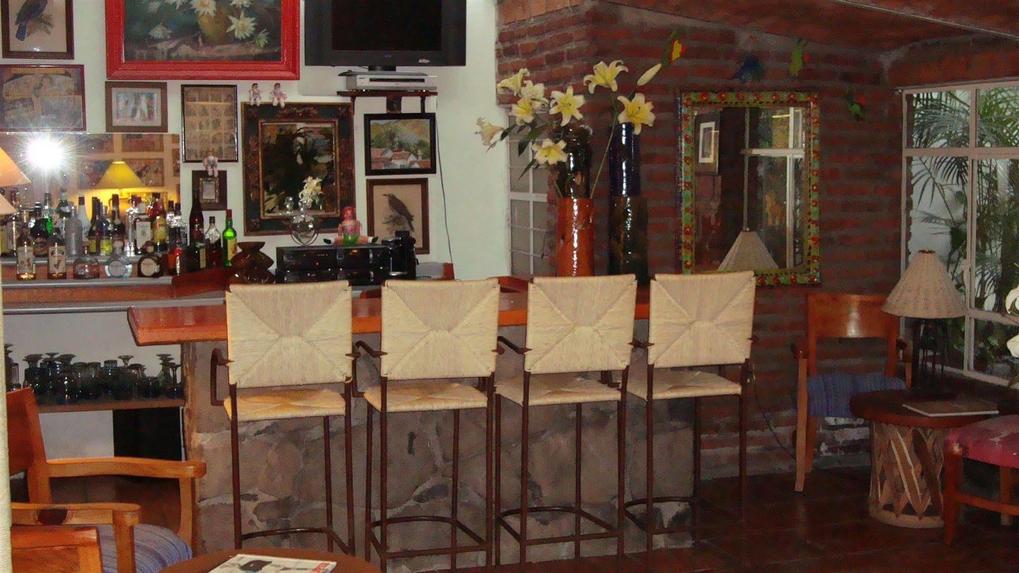 Готель Casa Tlaquepaque Екстер'єр фото