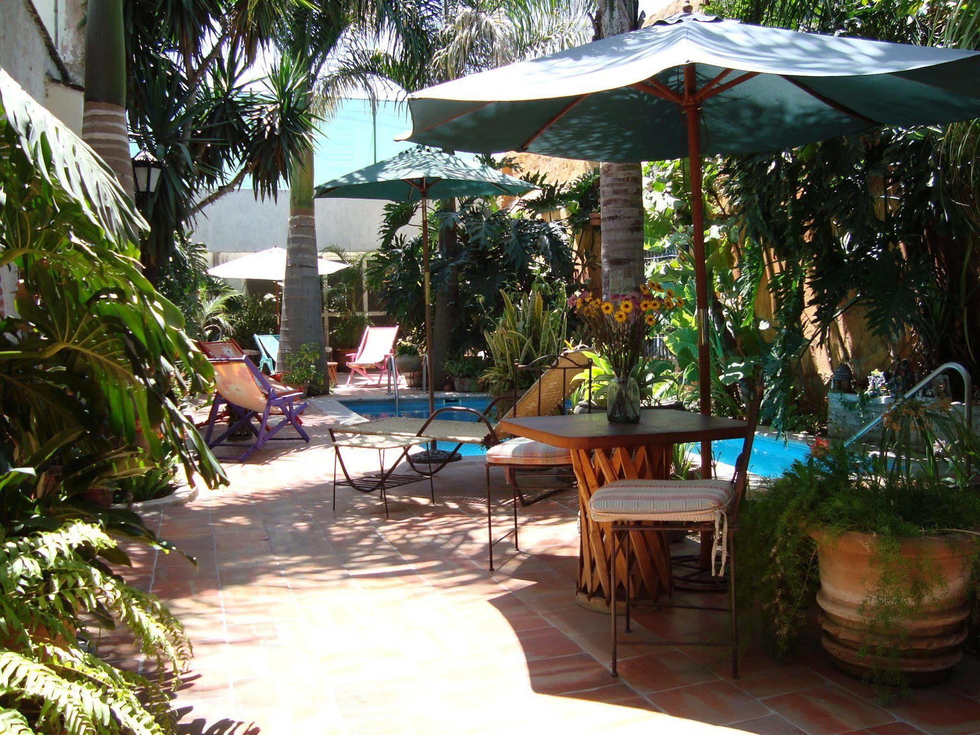 Готель Casa Tlaquepaque Екстер'єр фото